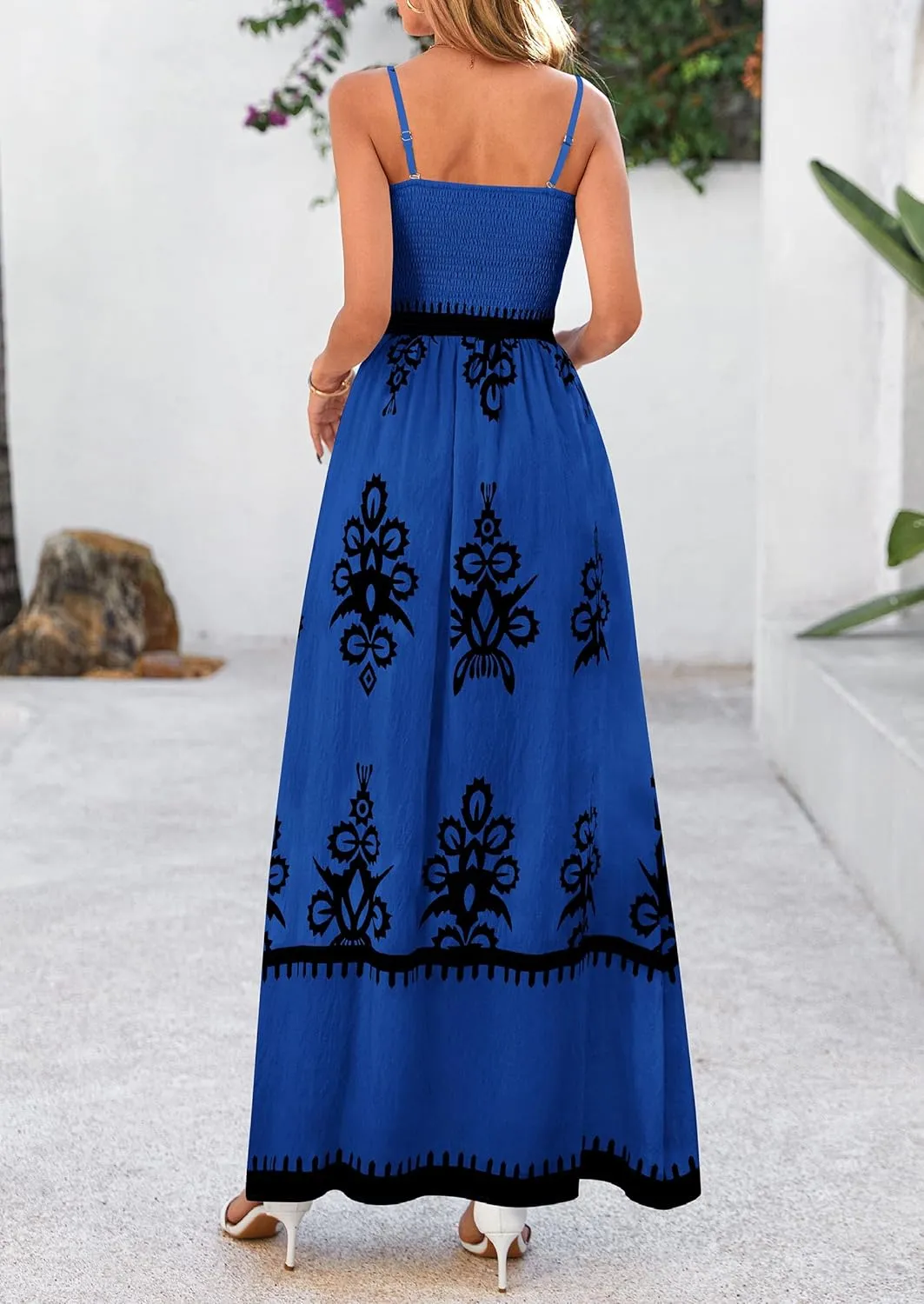 PRETTYGARDEN Summer Dress for Women 2025 Floral Sundress Spaghetti Strap Flowy Beach Vacation Boho Maxi Dresses