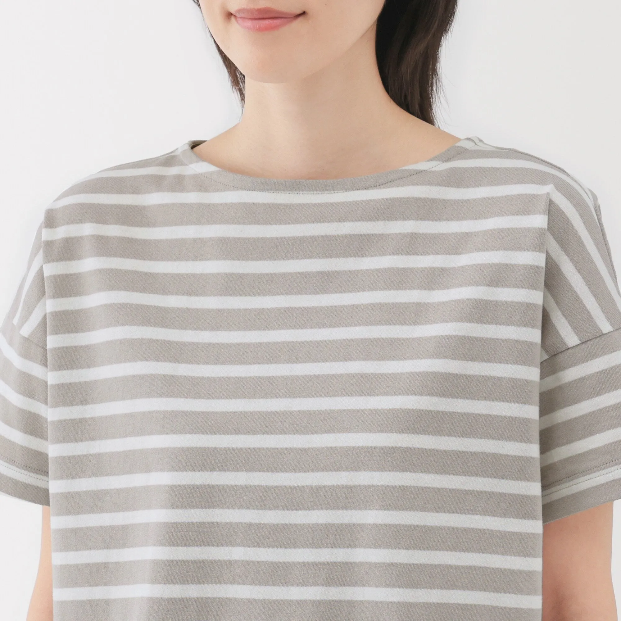 Women's Striped Boat Neck Short Sleeve T-Shirt